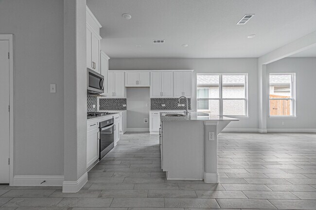 Building Photo - 316 Amenduni Ln