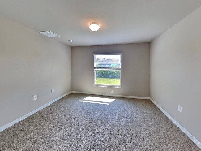 Building Photo - 4731 Gillot Blvd