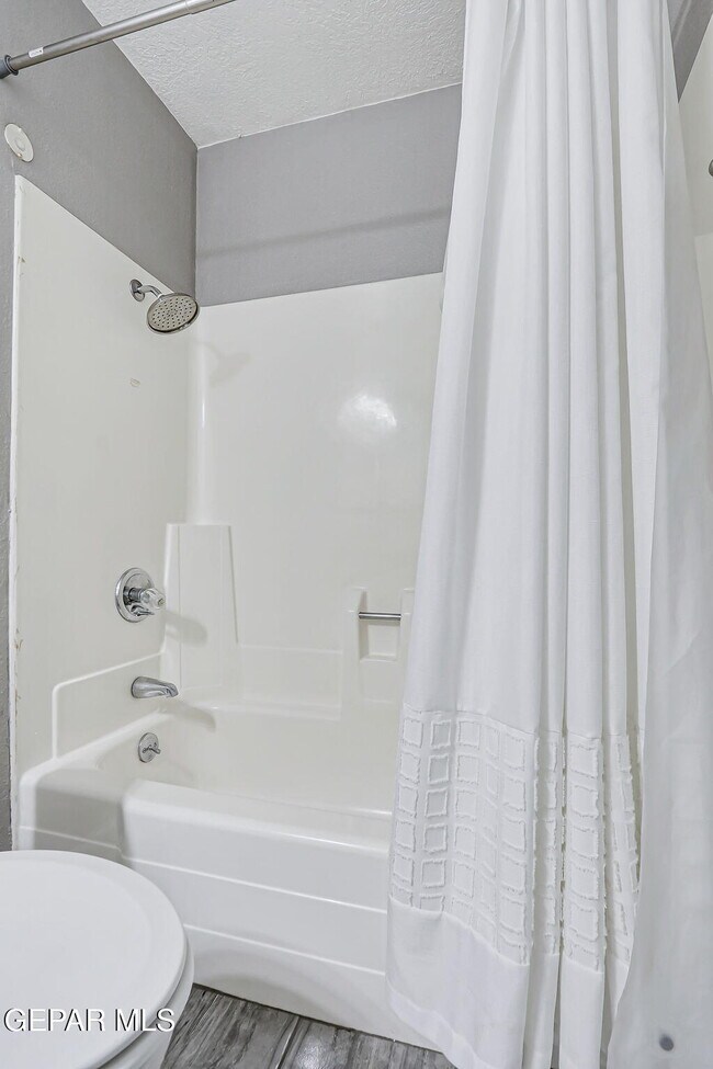 Building Photo - 2605 Julius Boros Ct