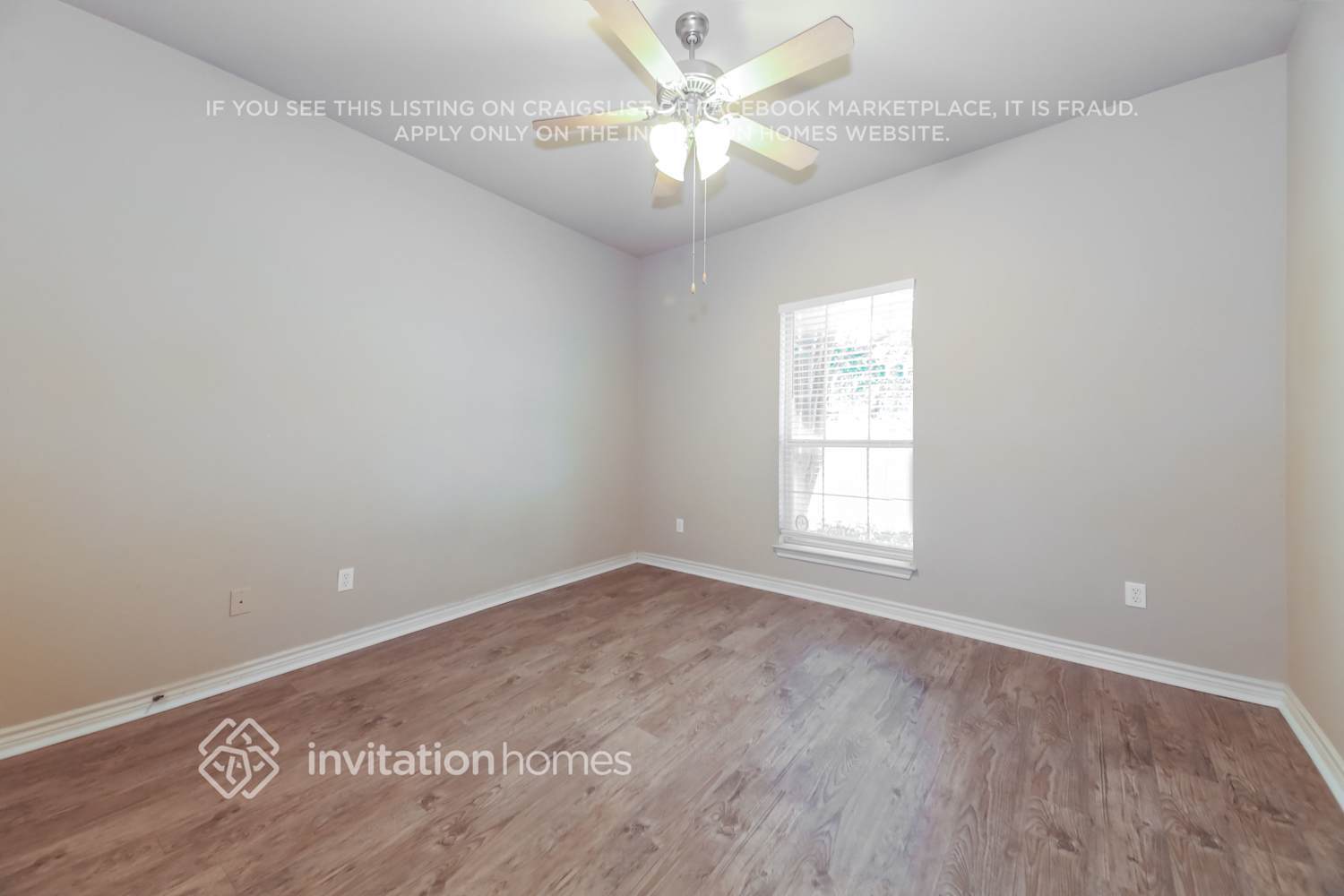 Building Photo - 1147 Clairemont Ln