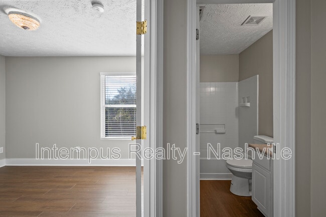 Building Photo - 5856 Monroe Crossing