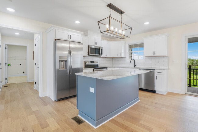 Building Photo - 5013 Bentwood Ct