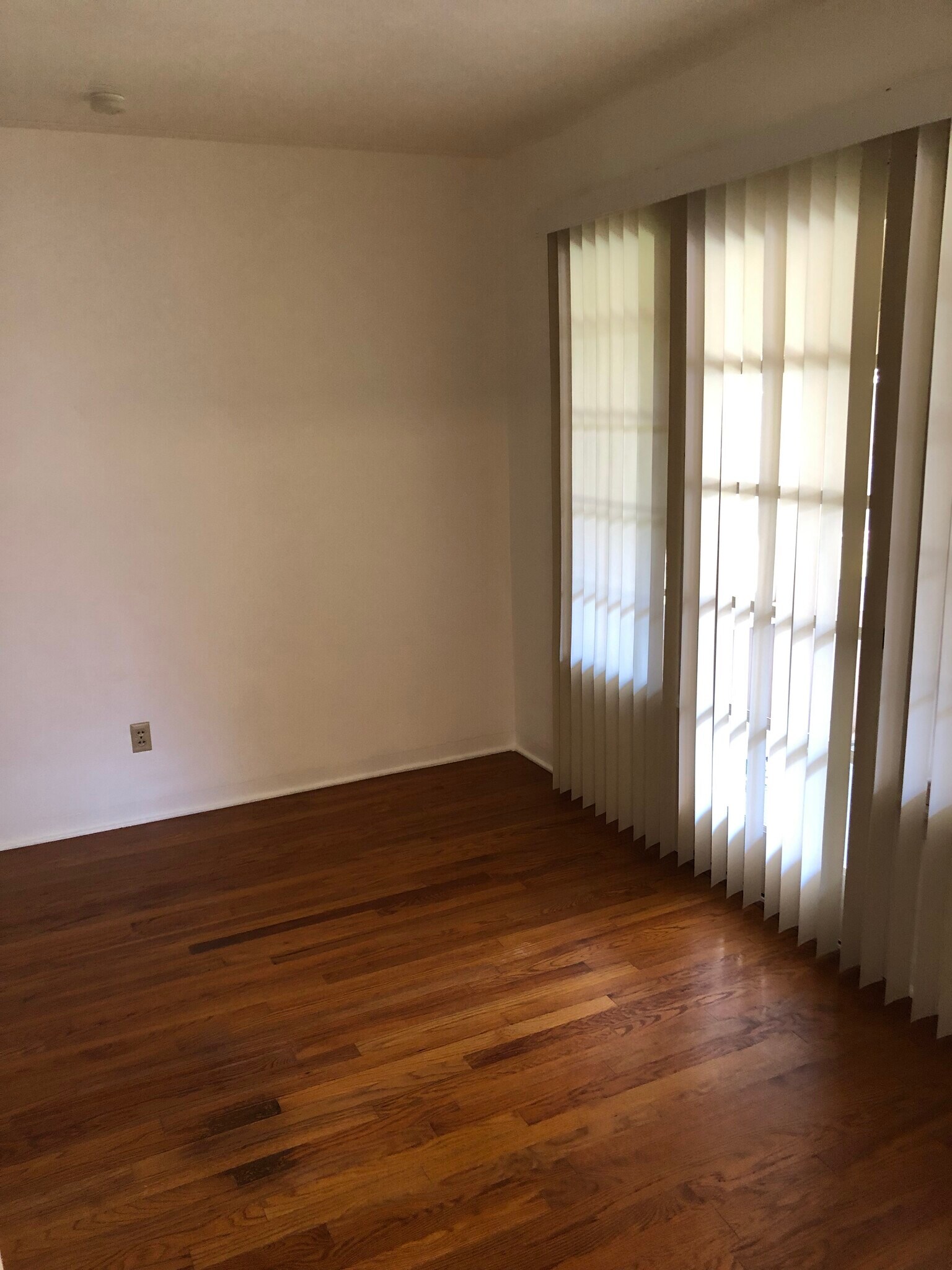 Building Photo - 91 46th St