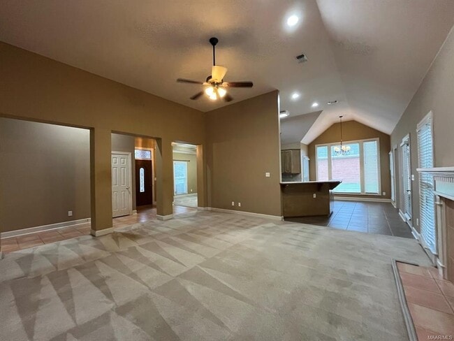 Building Photo - 8839 Sturbridge Dr