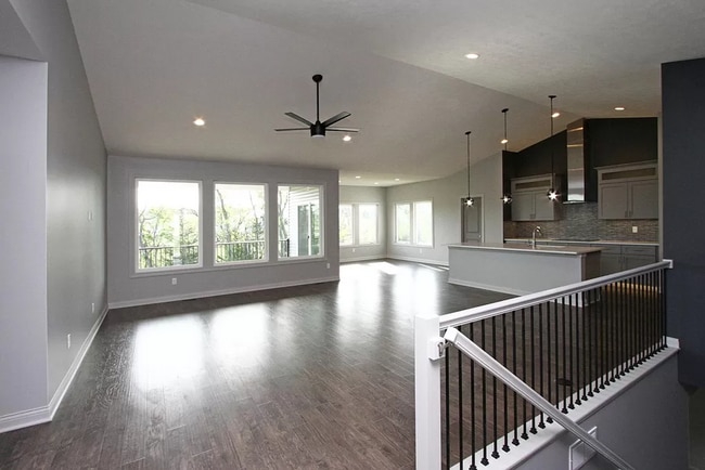 Building Photo - Beautiful 5 Bed/3 Bath House Available February 1st, 2026!