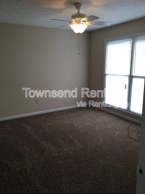 Building Photo - 7045 Candlewood Dr