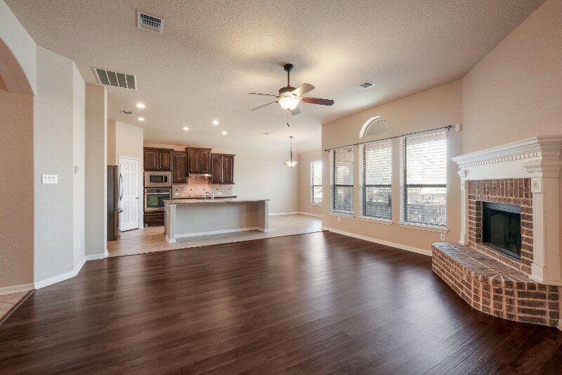 Building Photo - 3631 Valencia Peak