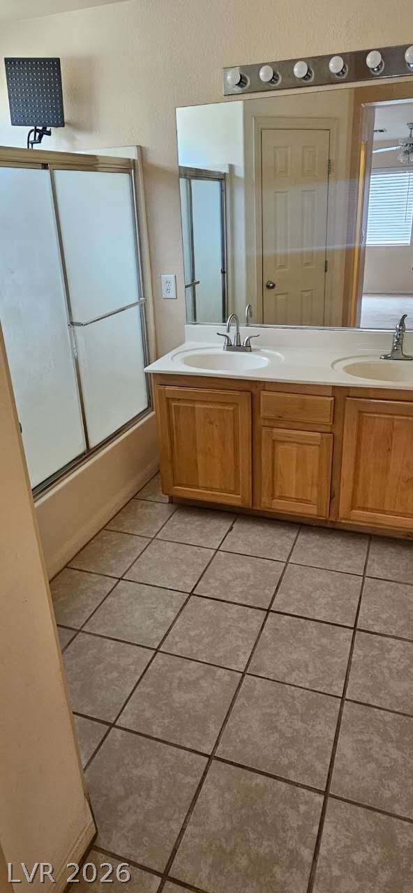 Building Photo - 11043 African Sunset St