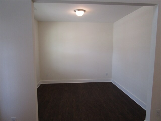Building Photo - 1065 Adams Haven Bend