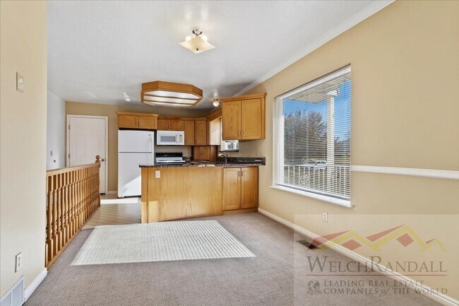 Building Photo - Your Ideal Heber Home: Spacious, Stylish, ...