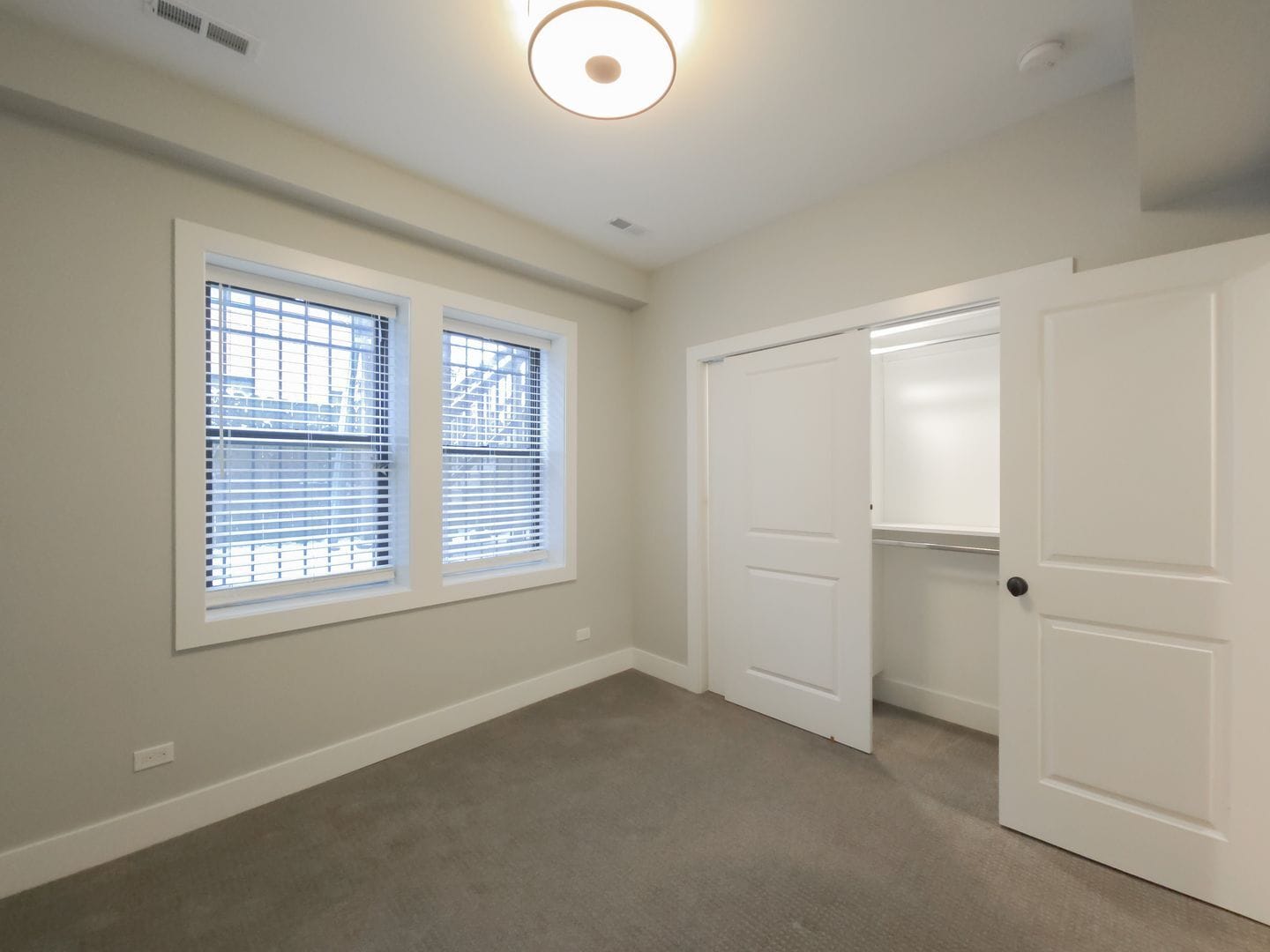 Building Photo - 2537 N Campbell Ave