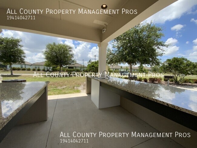Building Photo - 3656 Quiet Dr