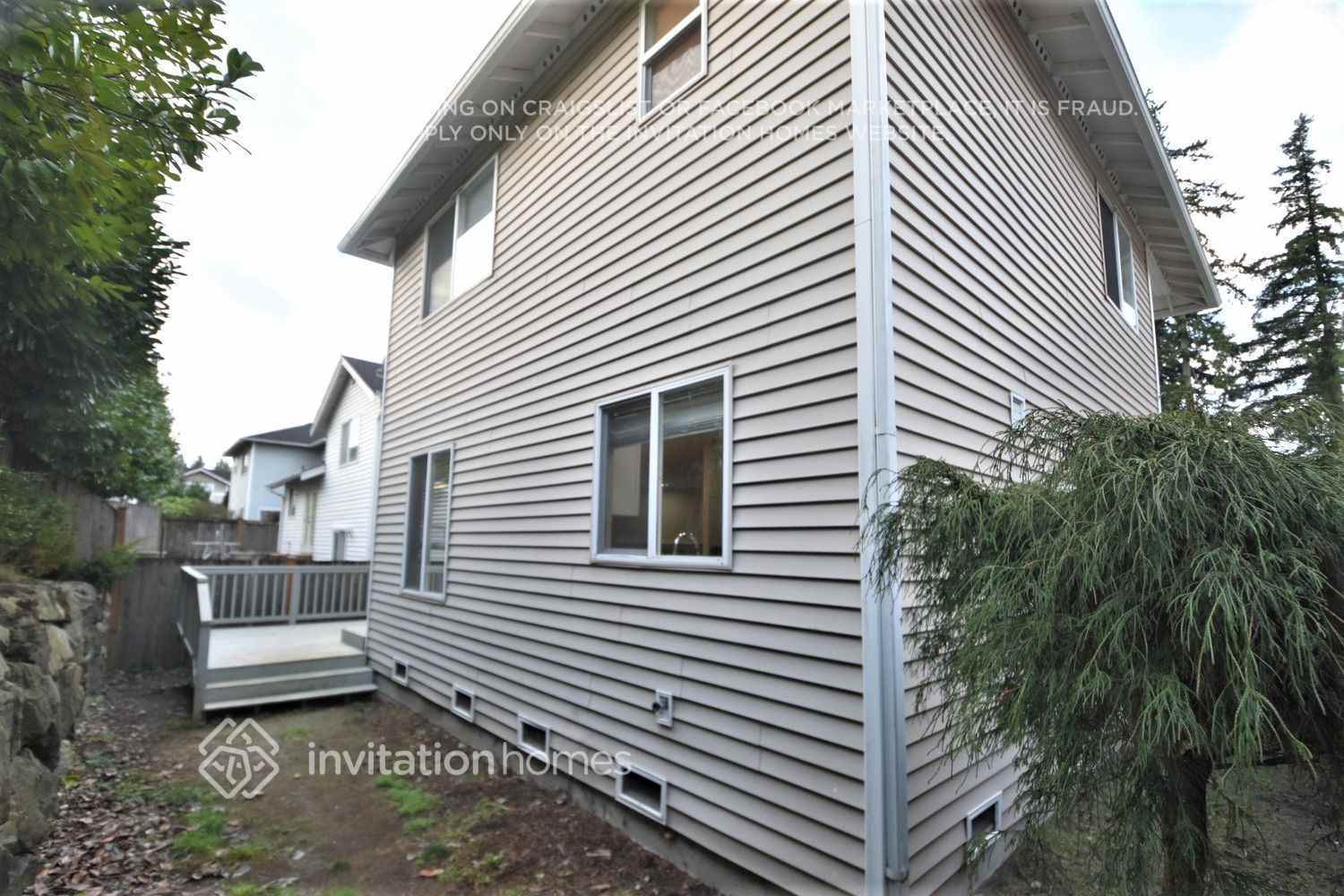Building Photo - 12823 15th Pl W