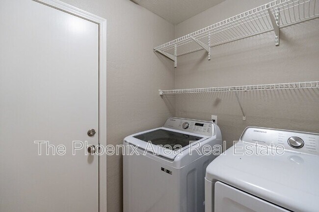 Building Photo - 28214 N Quartz Way