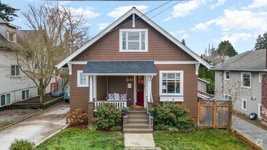 Building Photo - 4bd/3ba Seattle Home