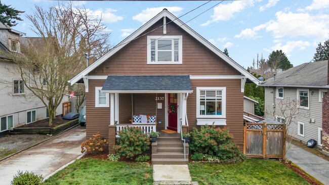 Primary Photo - 4bd/3ba Seattle Home