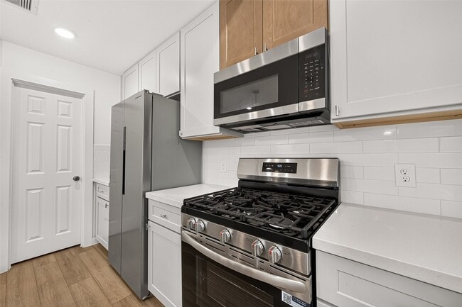 Building Photo - 2714 Discovery Trails Ct