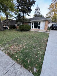 Building Photo - 437 Navajo St