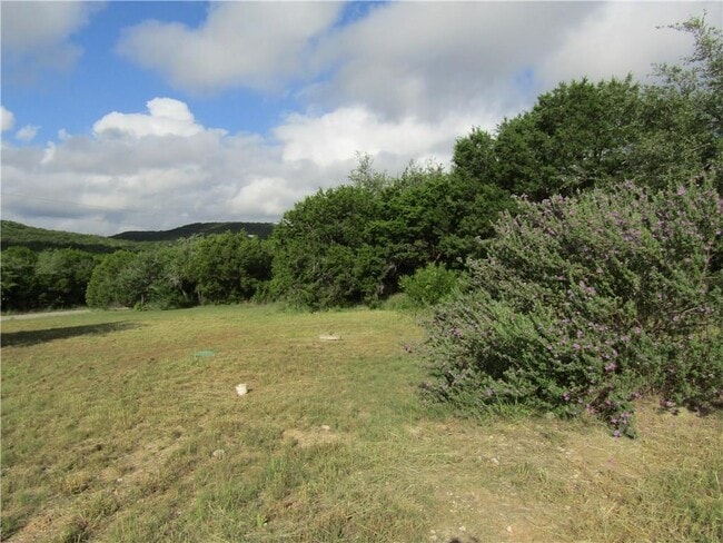 Building Photo - 10620 Deer Canyon Rd