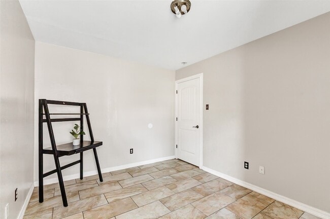 Building Photo - 12407 Clara Hills Ln