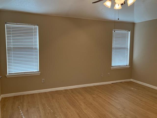 Building Photo - 2116 Sol Dr