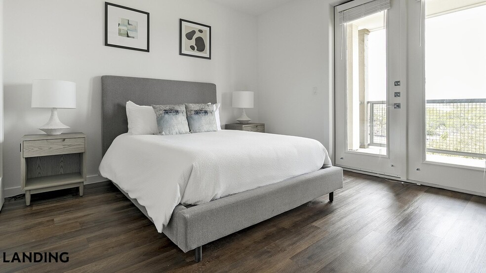 Building Photo - 5511 Caprock Smt Dr