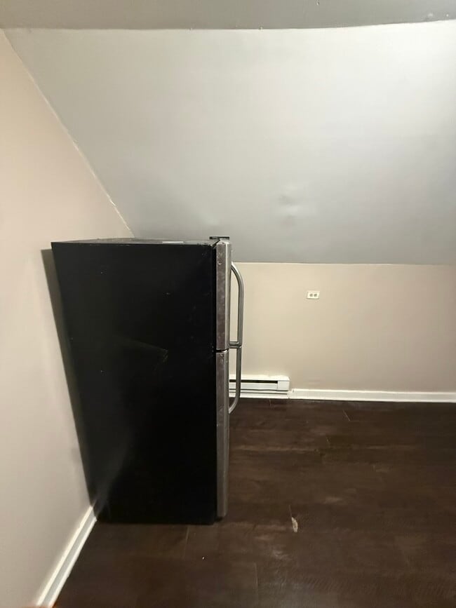 Building Photo - 263 N Wildwood Ave