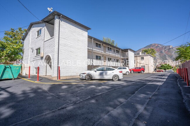 Building Photo - 134-138 S 300 W