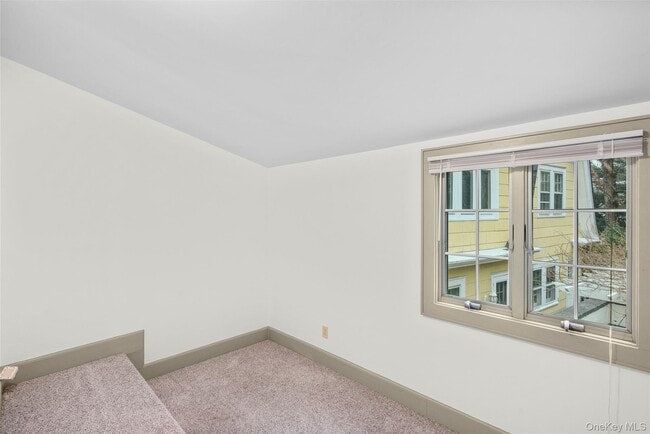 Building Photo - 55 Moran Pl