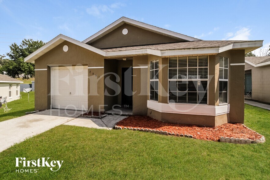 Building Photo - 7591 Groveoak Dr