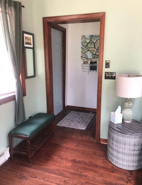 Building Photo - 64A Emerson Dr