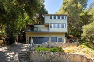 Building Photo - 20932 Canyon Trl