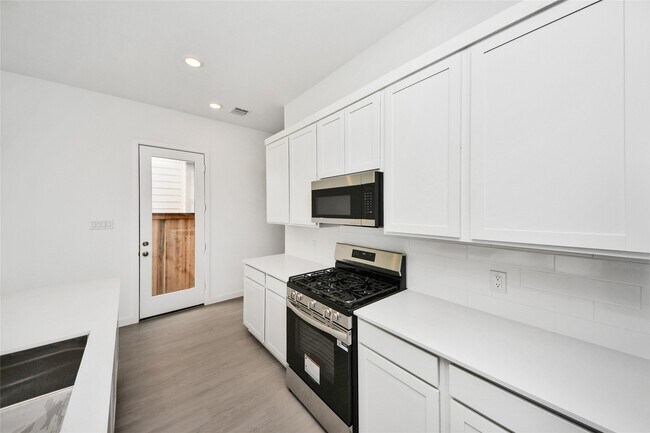 Building Photo - 12634 Blue Catfish Ln