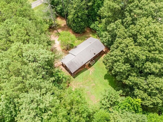 Building Photo - 6758 Campground Rd
