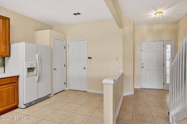 Building Photo - 7518 Red Crane Ln