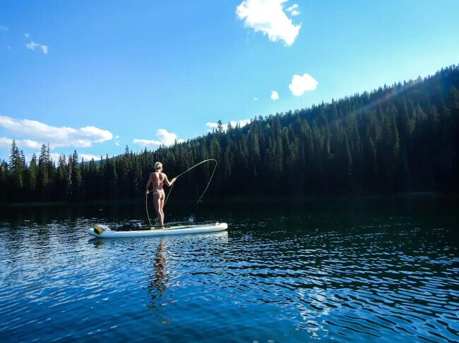 Building Photo - 323 Deer Creek Rd