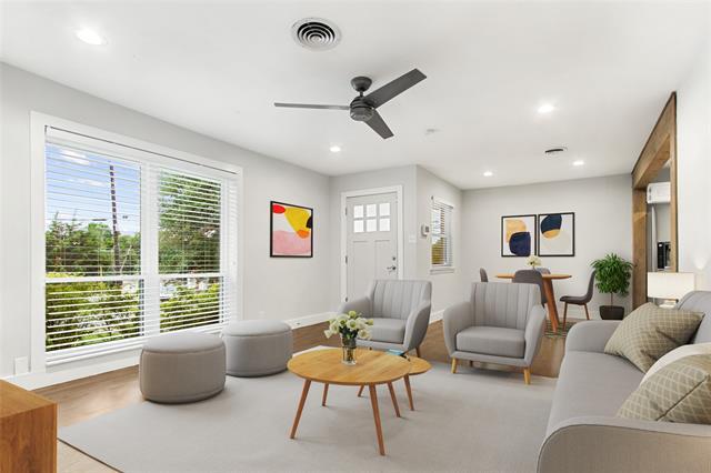 Building Photo - 10005 Newcombe Dr