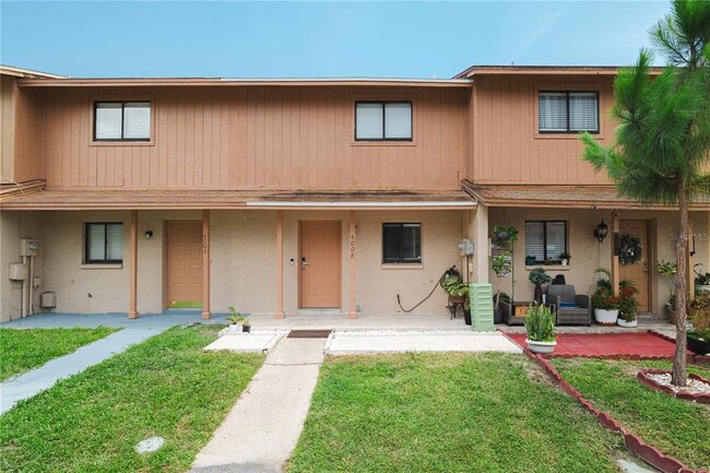Building Photo - 4008 Pine Limb Ct