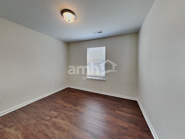 Building Photo - 2504 Tulip Poplar Cir