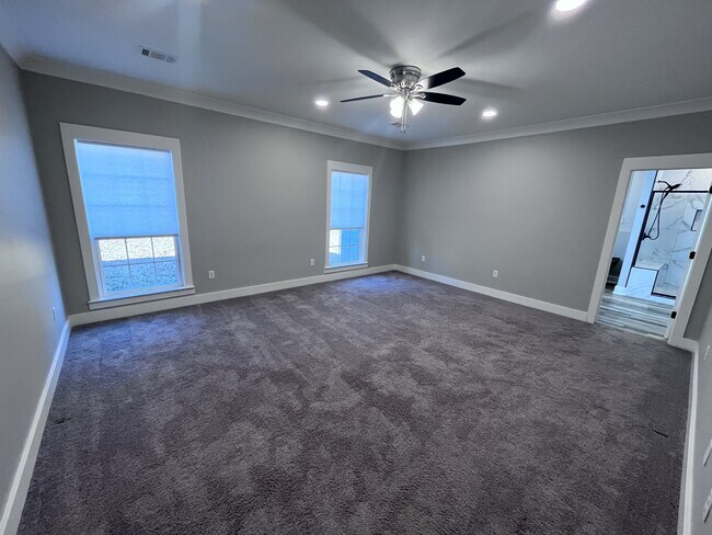 Building Photo - 8817 Stillwater Rd