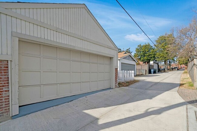 Building Photo - 5309 14th St NW