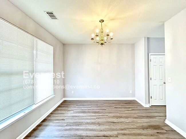 Building Photo - 4616 Raven Wood Loop