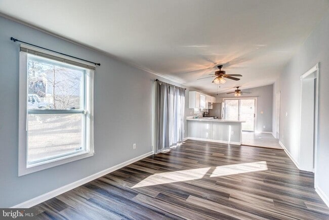 Building Photo - 12121 Catalina Dr