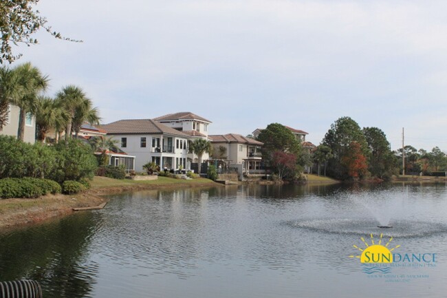 Building Photo - Stunning three bedroom home in Calusa Bay,...