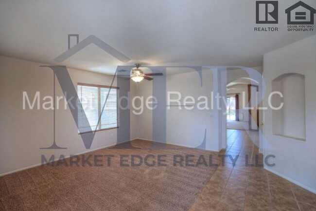 Building Photo - 3Bed/2Bath at Bell/Sarival! $199 MOVE-IN S...