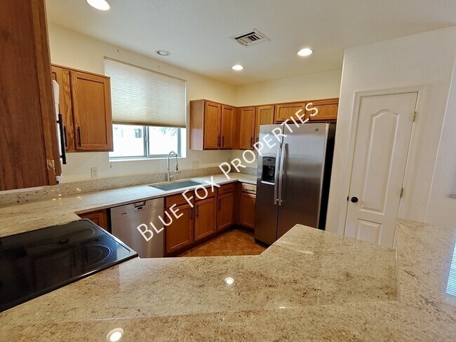 Building Photo - 1292 Paseo Luna Blanca