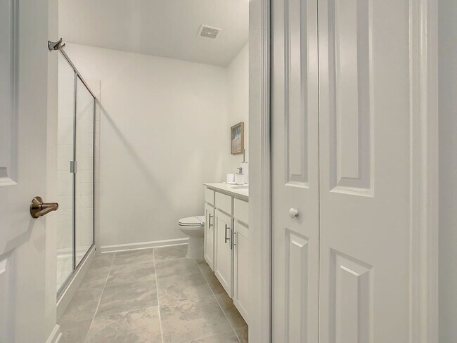Building Photo - 8861 Cabot Cliffs Dr