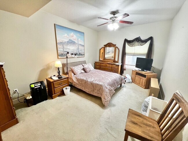 Building Photo - Beautiful 2 Bed 2 Bath Condo in Wellington