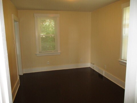 Building Photo - 1316 Beaver Rd