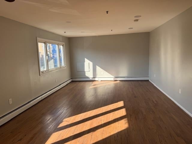 Building Photo - 708 10th St